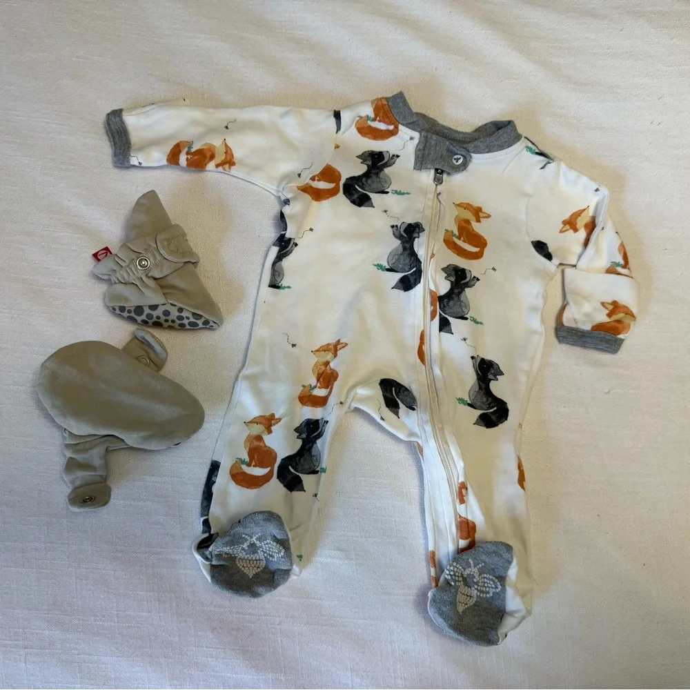 Zutano & Burt’s Bees | NWOT Newborn Raccoon and Fox Sleep Bundle
